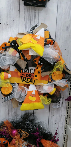 Craft Store «Michaels», reviews and photos, 475 Haggerty Rd, Commerce Charter Twp, MI 48390, USA