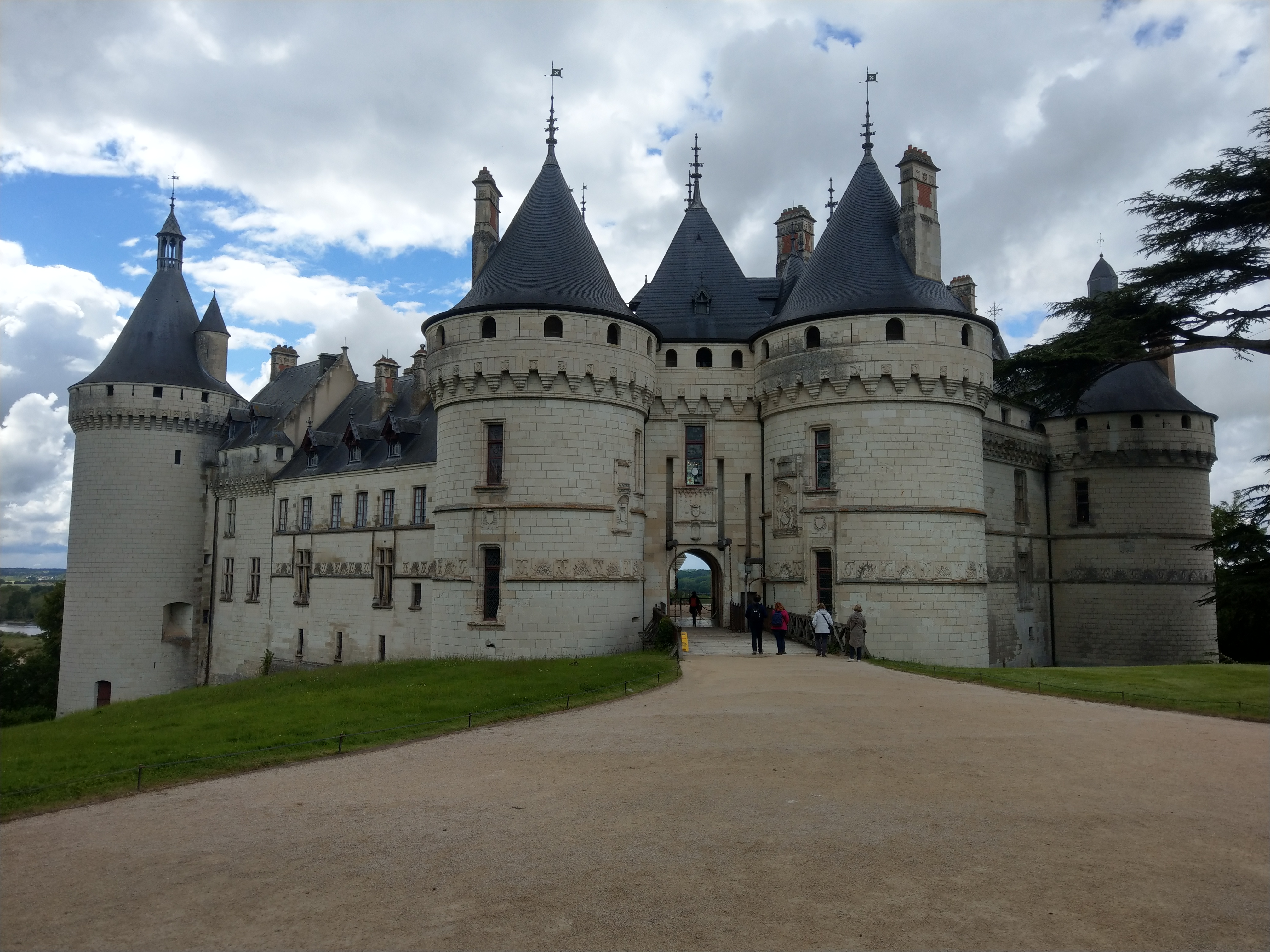 Photo n° 2 de l'avis de Hominis.i fait le 15/06/2019 à 09:36