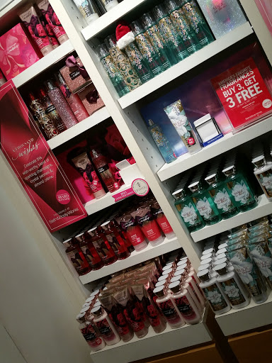 Shopping Mall «Superstition Springs Center», reviews and photos, 6555 E Southern Ave, Mesa, AZ 85206, USA