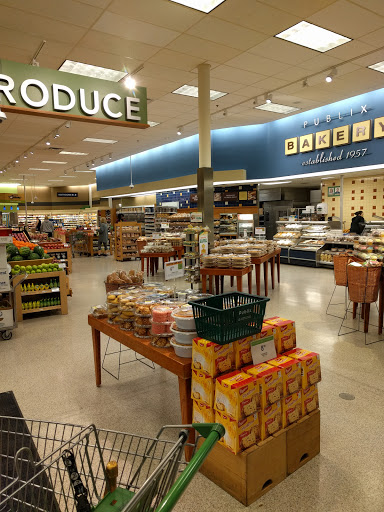 Supermarket «Publix Super Market at Lake Mary Collection», reviews and photos, 4195 W Lake Mary Blvd, Lake Mary, FL 32746, USA