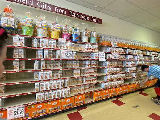 Thrift Store «Pepperidge Farm», reviews and photos, 35 S Willowdale Dr, Lancaster, PA 17602, USA