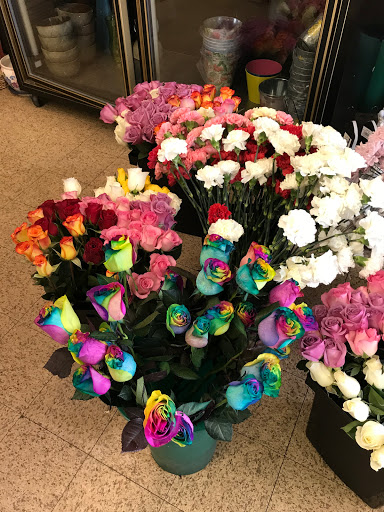 Florist «Lee Winters Florist», reviews and photos, 2352 S Detroit Ave, Maumee, OH 43537, USA