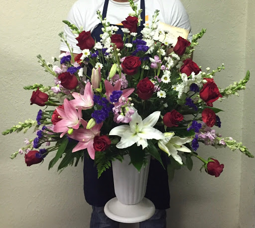 Florist «F & S FLOWERS DESIGN LLC», reviews and photos, 1799 N State Rd 7, Margate, FL 33063, USA
