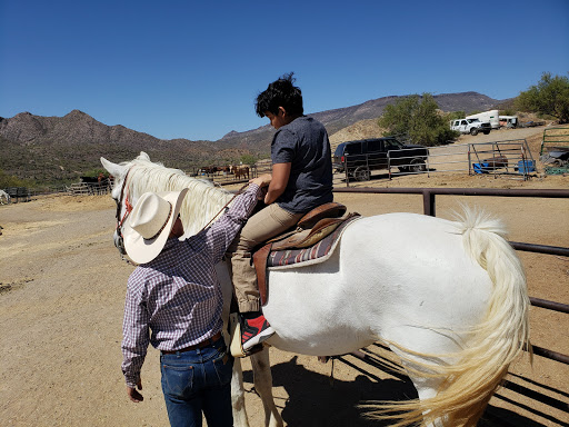 Horseback Riding Service «Spur Cross Stables», reviews and photos, 44029 N Spur Cross Rd, Cave Creek, AZ 85331, USA