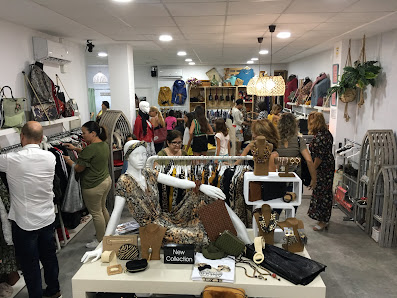 LOYSA MODA Av. Blasco Ibáñez, 26, 46970 Alaquàs, Valencia, España
