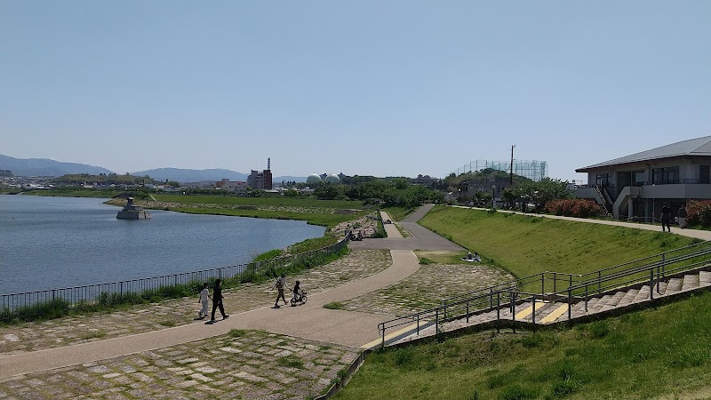 狭山池 東除洪水吐