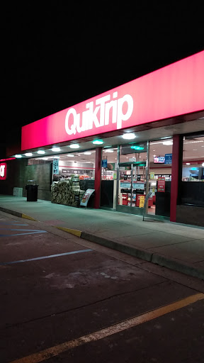 Gas Station «QuikTrip», reviews and photos, 1150 Feise Rd, Dardenne Prairie, MO 63368, USA