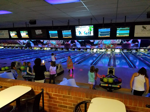 Bowling Alley «Avon North Hill Lanes», reviews and photos, 150 W Tienken Rd, Rochester Hills, MI 48306, USA