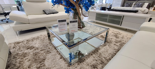 Furniture Store «Modern Furniture Store Fort Lauderdale Modani», reviews and photos, 3661 N Federal Hwy, Fort Lauderdale, FL 33308, USA