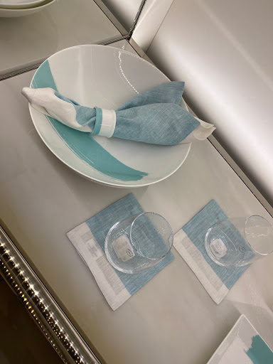 Jewelry Store «Tiffany & Co.», reviews and photos, 210 N Rodeo Dr, Beverly Hills, CA 90210, USA