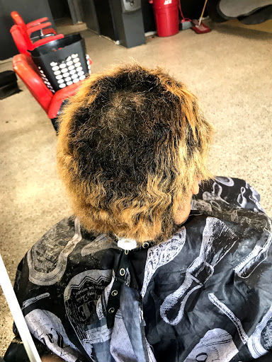 Barber Shop «Clippers Barbershop and Salon», reviews and photos, 622 Robert Blvd, Slidell, LA 70458, USA