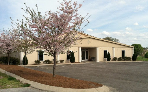 Funeral Home «Hendersonville Memory Gardens & Funeral Home», reviews and photos, 353 E Main St, Hendersonville, TN 37075, USA