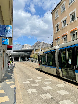 SG à Grenoble