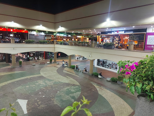 Jardín Plaza Shopping Mall