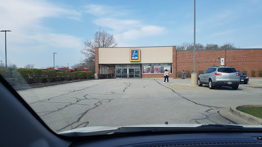 Supermarket «ALDI», reviews and photos, 1490 Torrence Ave, Calumet City, IL 60409, USA