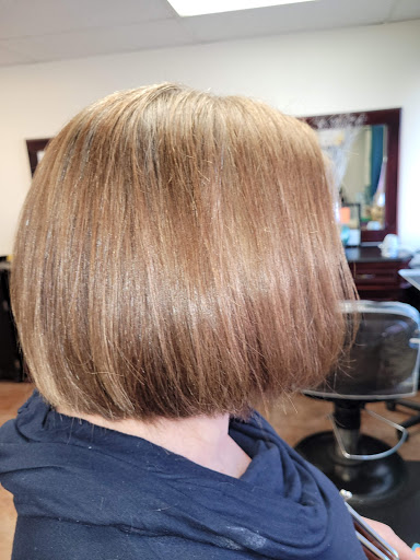 Beauty Salon «Kolour Hair Design Eco Salon», reviews and photos, 19555 E Parker Square Dr # 205, Parker, CO 80134, USA