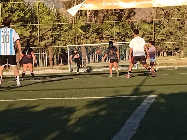 Complejo Deportivo El Peral - Campo de fútbol