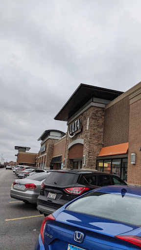 Hair Salon «Ulta Beauty», reviews and photos, 4115 N Harlem Ave, Norridge, IL 60706, USA