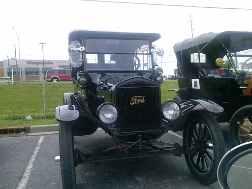 Cell Phone Store «Verizon Authorized Retailer, TCC», reviews and photos, 430 E Freeland Rd, Greensburg, IN 47240, USA