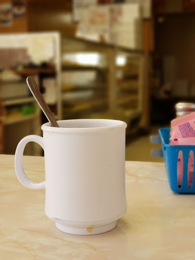 Donut Shop «Turner Donut Shop», reviews and photos, 902 9th Ave W, Bradenton, FL 34205, USA