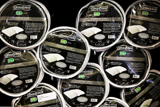 Furniture Store «At Home Furniture and Mattress Superstore», reviews and photos, 930 Hill St SE, Albany, OR 97322, USA