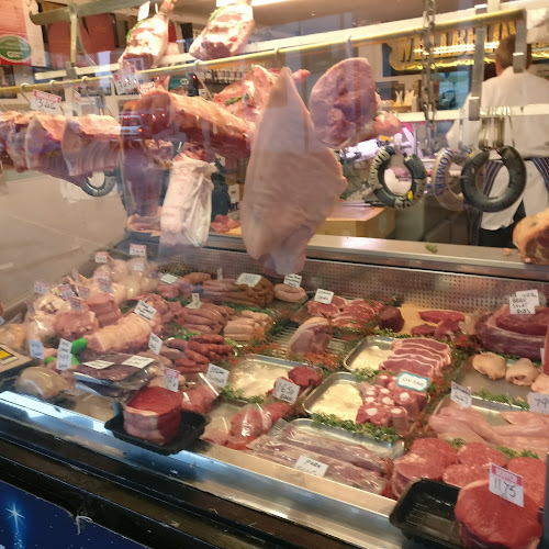 Reviews of W H Wellbeloved in London - Butcher shop