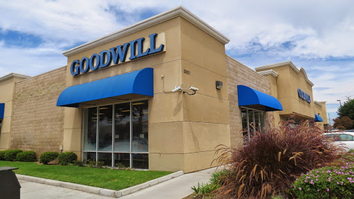 Thrift Store «Goodwill Store & Donation Center», reviews and photos