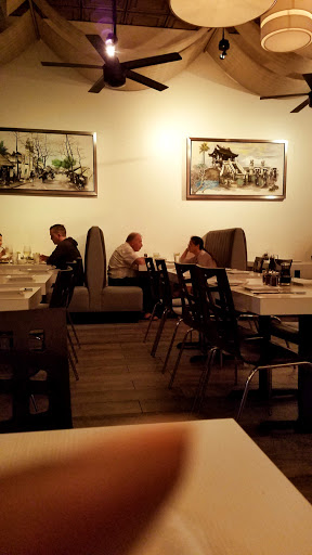 Shopping Mall «Arena Shops», reviews and photos, 14750 Biscayne Blvd, North Miami, FL 33181, USA