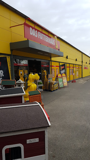 DAS FUTTERHAUS - Uetersen unter Uetersen, 