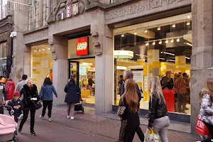 LEGO Store Den Haag image