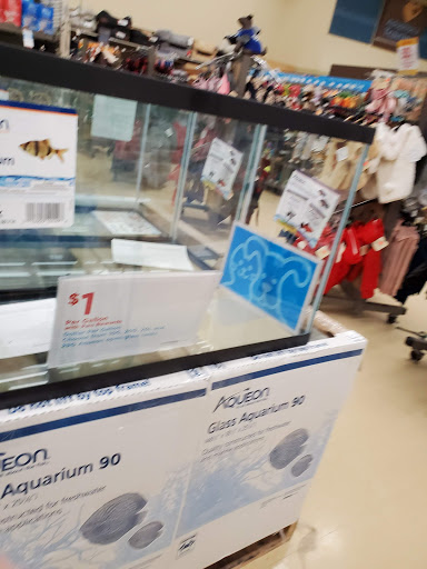 Pet Supply Store «Petco Animal Supplies», reviews and photos, 2242 N Richmond Rd, McHenry, IL 60051, USA