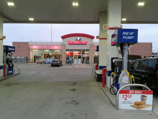 Thorntons, 2333 N Wilson Rd, Columbus, OH 43228, USA, 