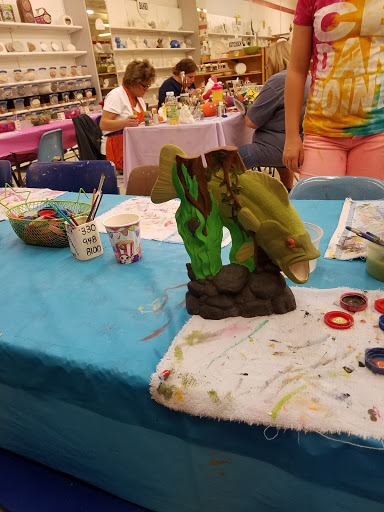 Outlet Mall «Ohio Station Outlets», reviews and photos, 9911 Avon Lake Rd, Burbank, OH 44214, USA