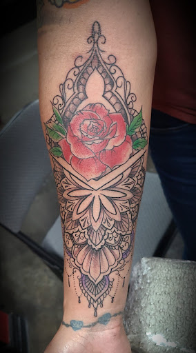 Explore us army tattoo ideas, creative tattoo ideas in Garden Grove, available at Dr. Tattoo Studio