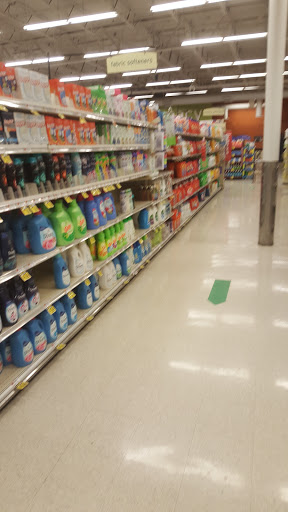 Grocery Store «Hannaford Supermarket», reviews and photos, 1122 Mohawk St, Utica, NY 13501, USA