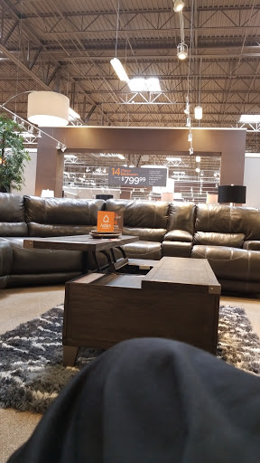 Furniture Store «Ashley HomeStore», reviews and photos, 3667 N Freeway Blvd, Sacramento, CA 95834, USA