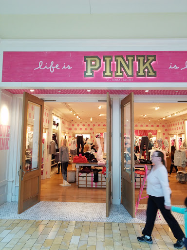 Shopping Mall «Westfield Oakridge», reviews and photos, 925 Blossom Hill Road, San Jose, CA 95123, USA