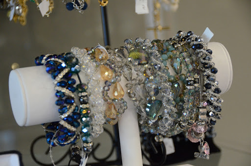 Jewelry Store «Williams Diamond Center», reviews and photos, 2823 London Rd # 4, Eau Claire, WI 54701, USA