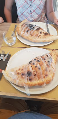 Calzone du Pizzeria IL PIZZAIOLO à Palavas-les-Flots - n°5