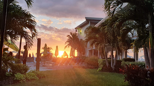 Italian Restaurant «Feola’s Italian Ristorante», reviews and photos, 10700 Gulf Blvd, Treasure Island, FL 33706, USA