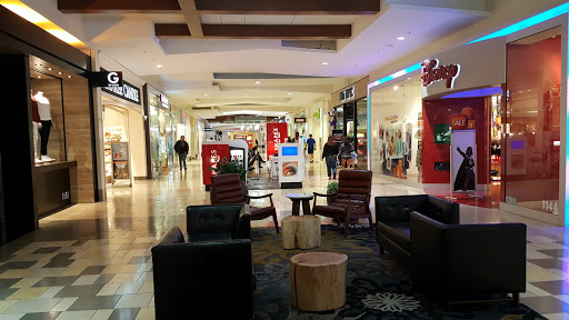 Shopping Mall «Westfield Oakridge», reviews and photos, 925 Blossom Hill Road, San Jose, CA 95123, USA