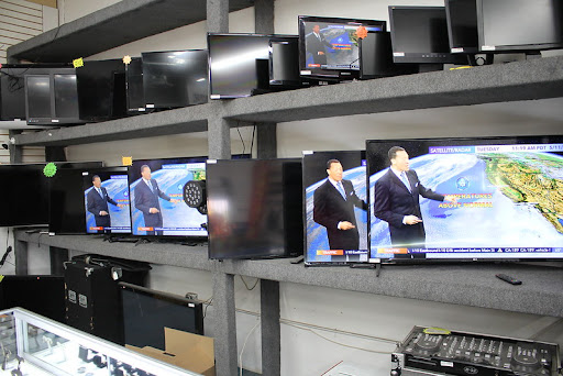 Pawn Shop «Azusa Pawn», reviews and photos, 1028 W Gladstone St, Azusa, CA 91702, USA