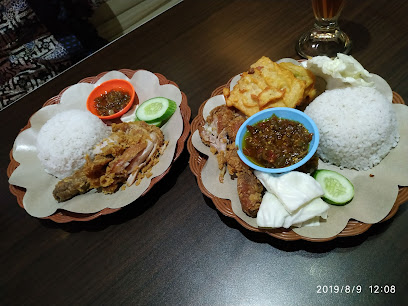 Ayam Geprek Bang Dor