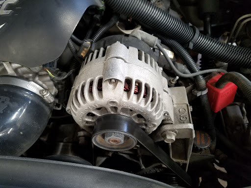 Auto Repair Shop «Victory Lane Automotive», reviews and photos, 264 Kitty Hawk Rd, Universal City, TX 78148, USA