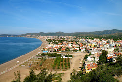 Urkmez beach'in fotoğrafı ve yerleşim