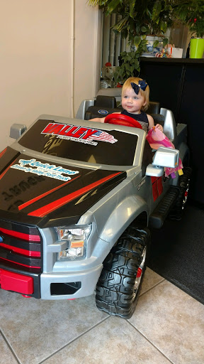 Ford Dealer «Valley Ford Truck», reviews and photos, 5715 Canal Rd, Cleveland, OH 44125, USA