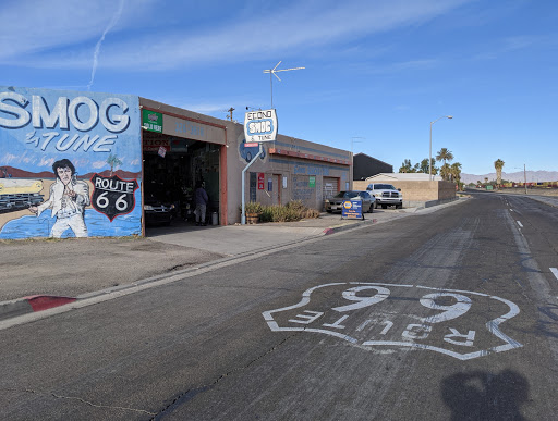 Econo Smog & Tune en Needles