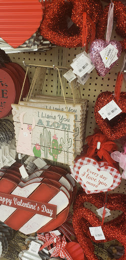 Craft Store «Hobby Lobby», reviews and photos, 3180 N College Ave #3, Fayetteville, AR 72701, USA