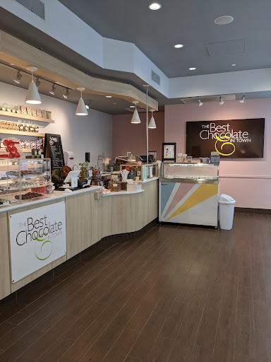 Chocolate Shop «Best Chocolate In Town», reviews and photos, 880 Massachusetts Ave, Indianapolis, IN 46204, USA