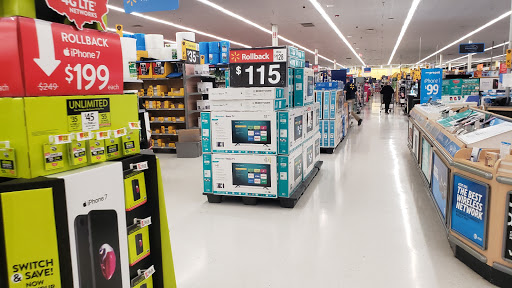 Department Store «Walmart Supercenter», reviews and photos, 6590 W Grand Ave, Gurnee, IL 60031, USA